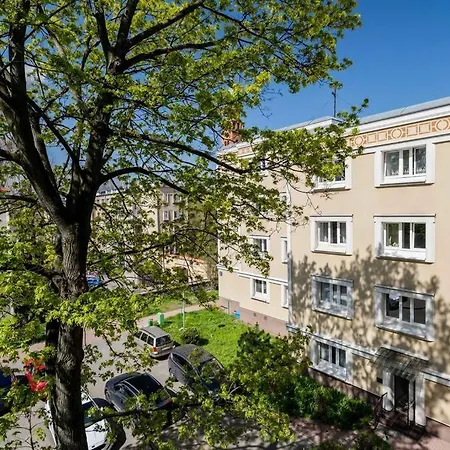Studio Nowolipki, Central Location Warsaw